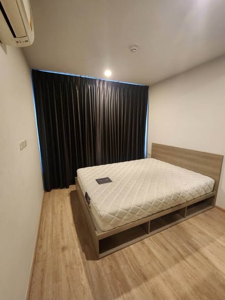 bedroom of Elio Del Moss Phaholyothin
