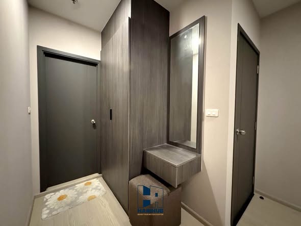 room interior and bathroom of ELIO DEL NEST
