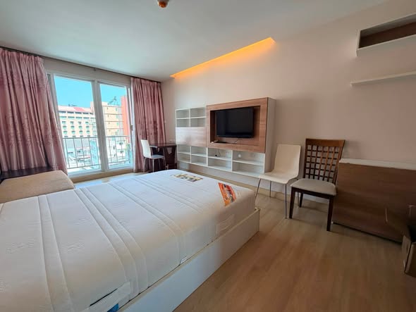 bedroom of Emerald Residence Ratchada Condominium