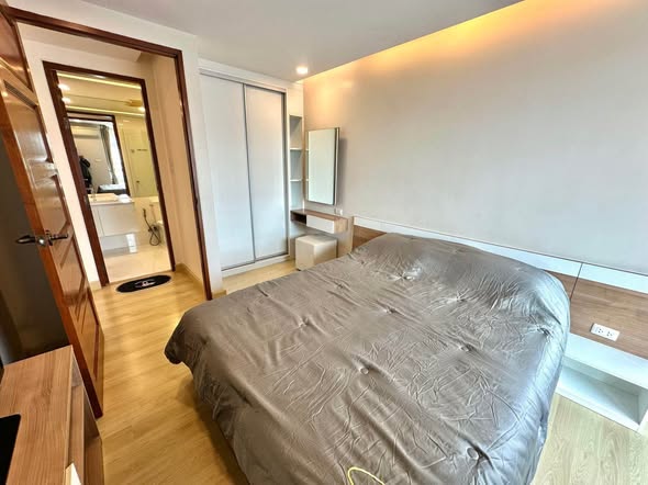 bedroom of Emerald Residence Ratchada Condominium