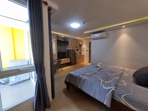 bedroom of Estanan Condo Pattaya