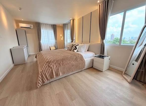 bedroom of Fortune CondoTown