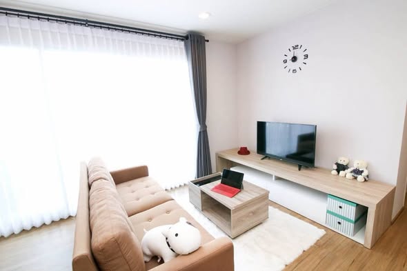 bedroom and living room of Fuse Chan Sathorn