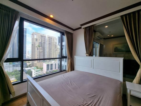 bedroom of Fuse Sathon-Taksin
