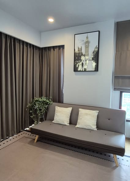 living room of Fuse Sathon-Taksin
