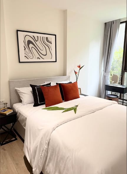 bedroom of Fynn Asoke