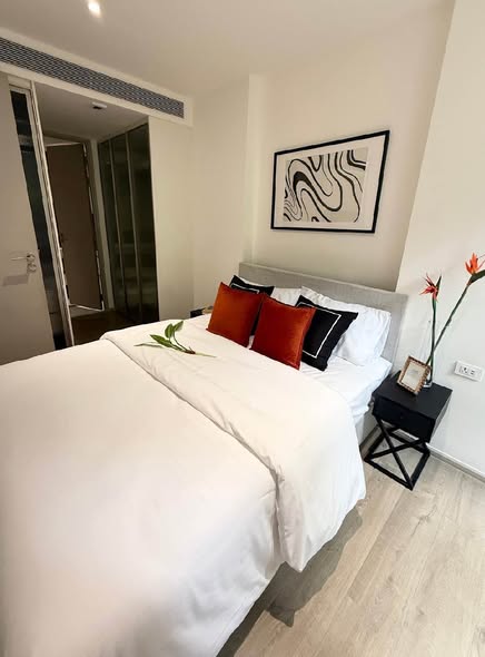 bedroom of Fynn Asoke