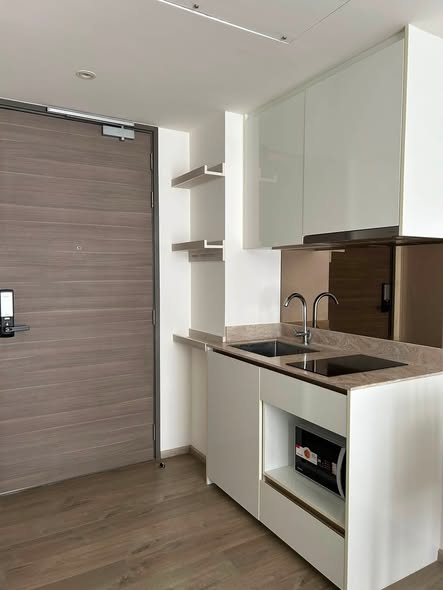 kitchen of Fynn Asoke
