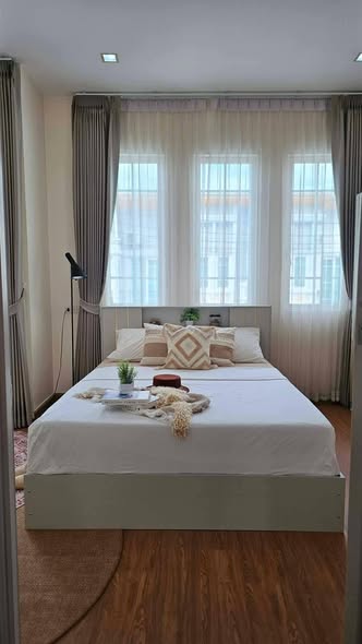 bedroom of Golden Town, Nonthaburi – BTS some betel.