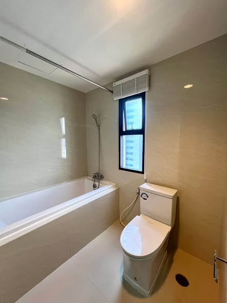 bathroom of G.P.GRANDE TOWER