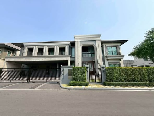 Grand Bangkok Boulevard Rama9-Krungthepkritha