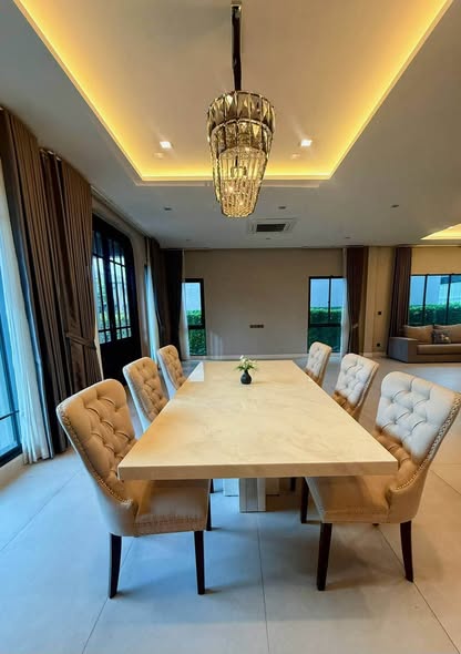 room interior of Grand Bangkok Boulevard Rama9-Krungthepkritha