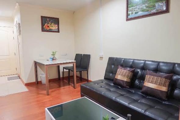 living room of Grand Park View Asok