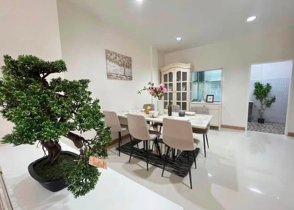 Grandity Sathupradit 2