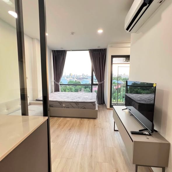 bedroom and room interior of Groove Scape Ladprao-Sutthisan (กรูฟ สเคป ลาดพร้าว – สุทธิสาร)
