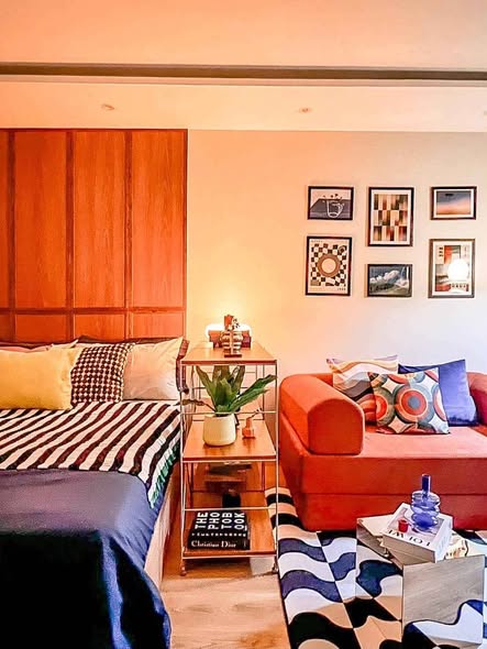 bedroom and living room of Happy Condo