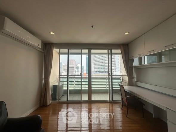 bedroom of Hash Apartment Silom Soi 3