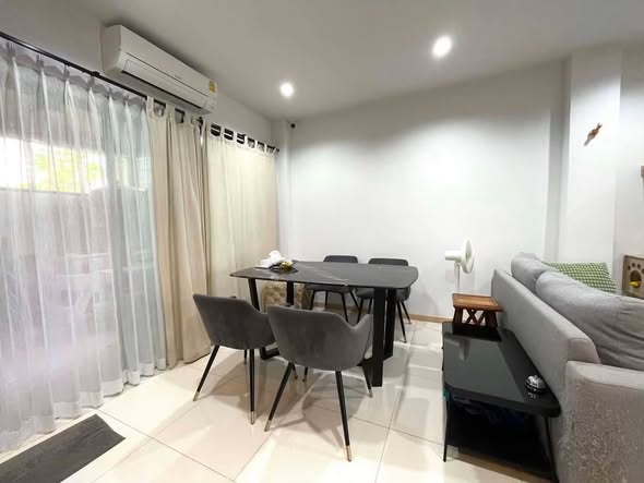 bedroom and living room of Haus Niche แจ้งวัฒนะ