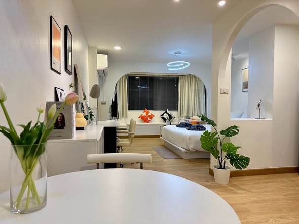 living room of Hillside Condo 3