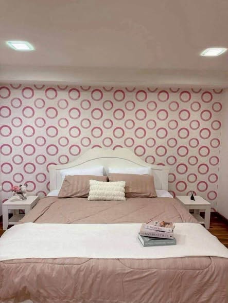 bedroom of Hillside Condo 4