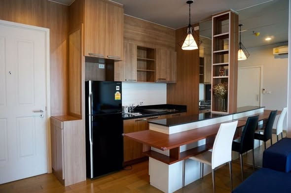 kitchen of Hive Sathorn
