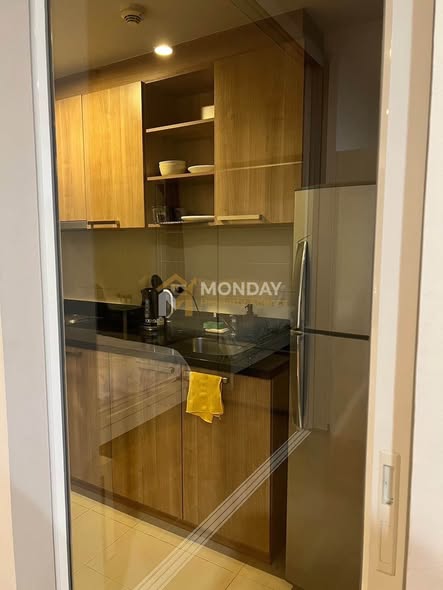 room interior of Hive Taksin Condominium