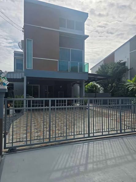 Home Place The Park (Ring Road – Rama 9).