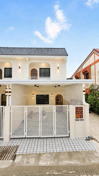 Hong Prayoon Housing