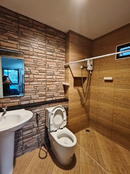 bathroom of House for Rent Fully Furnish