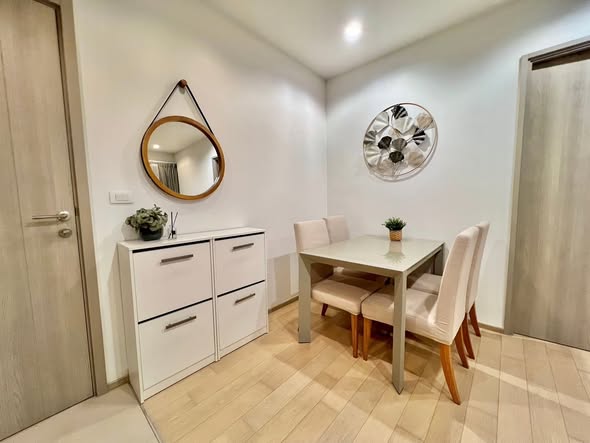 room interior and bathroom of HQ by Sansiri