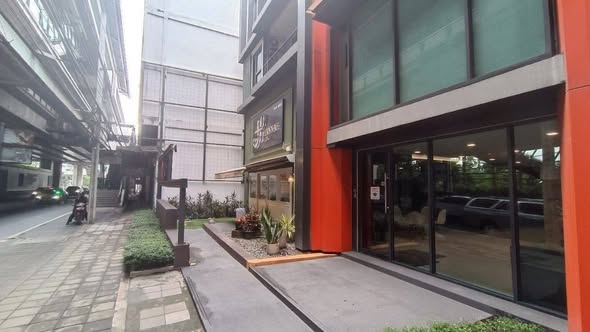 Hue Sukhumvit 62/3 Condominium