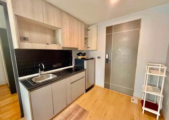 room interior of Hue Sukhumvit 62/3 Condominium
