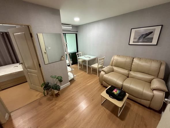 living room of iCondo Sukhumvit 105