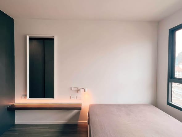bedroom and room interior of IDEO Chula-Sam Yan