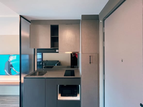 room interior of IDEO Chula-Sam Yan