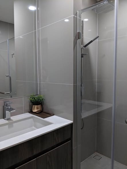 room interior and bathroom of Ideo Mobi Asoke
