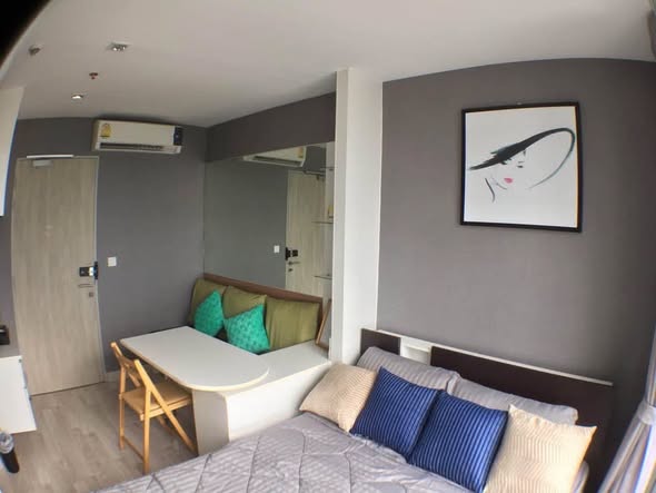 bedroom of Ideo Mobi Rama 9