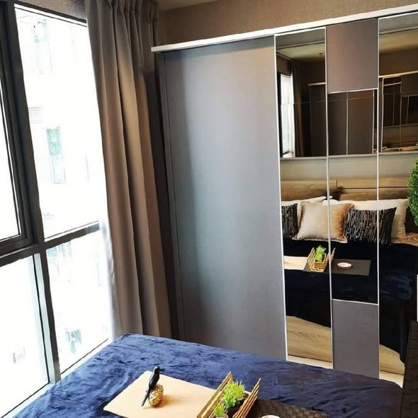 room interior of Ideo Mobi Rama 9
