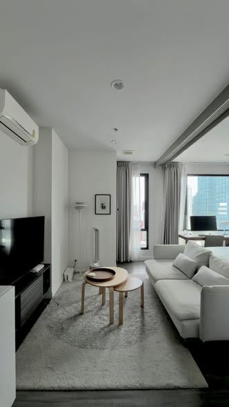living room of Ideo Mobi Rang Nam