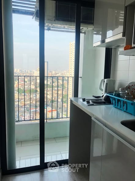 Ideo Mobi Sathorn