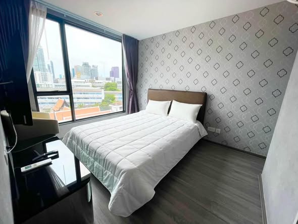 bedroom of Ideo Mobi Sukhumvit 40