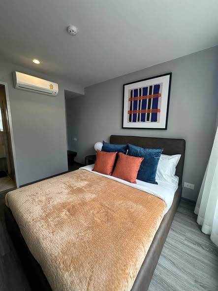 bedroom of Ideo Mobi Sukhumvit 40