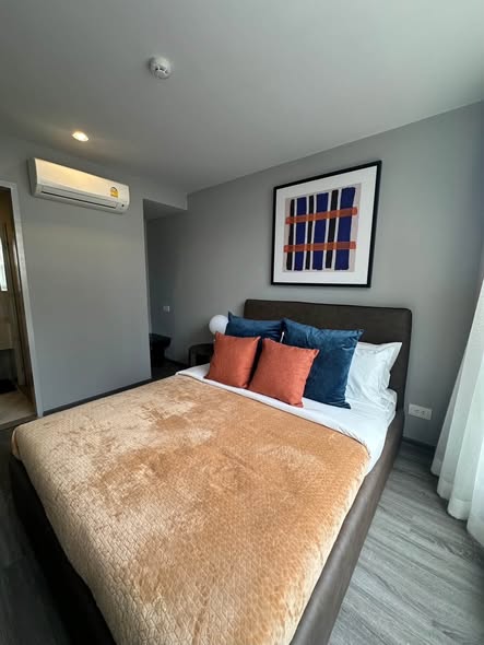 bedroom of Ideo Mobi Sukhumvit 40