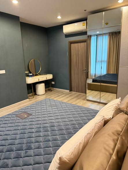 bedroom of Ideo Mobi Sukhumvit 66