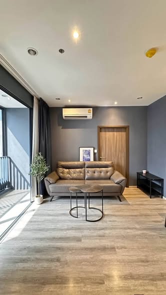 living room of Ideo Mobi Sukhumvit 66
