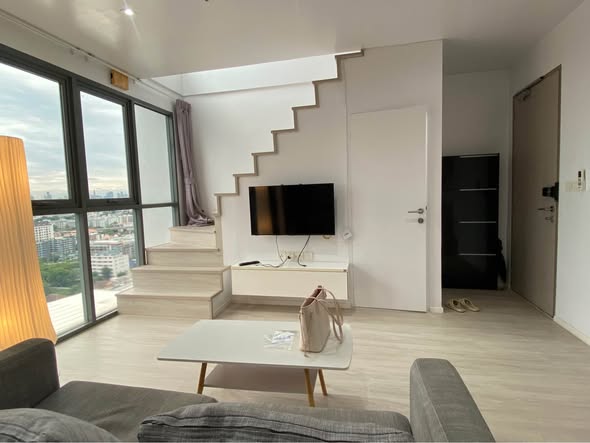 bedroom and living room and room interior of Ideo Mobi Sukhumvit 81
