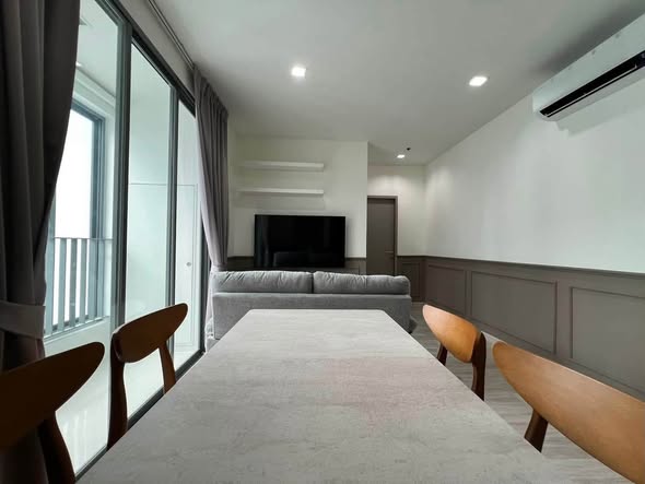 room interior of Ideo Mobi Sukhumvit 81