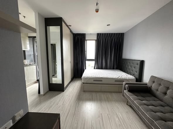 bedroom of Ideo Mobi Sukhumvit Eastgate