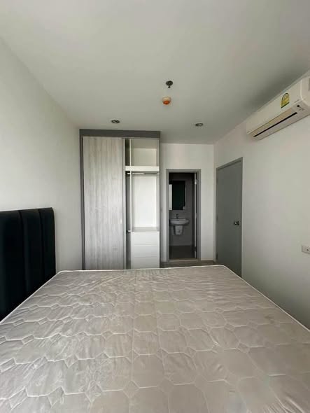 bedroom of Ideo Mobi Sukhumvit Eastgate