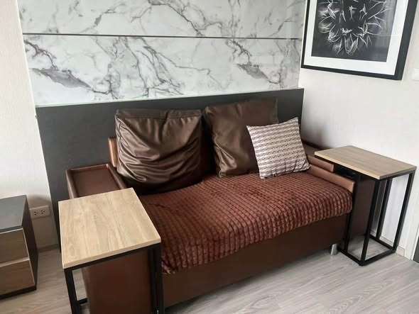 living room of Ideo Mobi Sukhumvit Eastgate